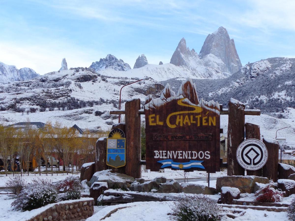 Aparts Complejo Ricanor El Chalten Esterno foto